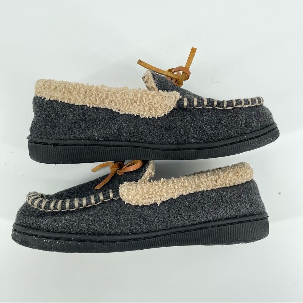 Dockers Boy’s Navy Blue Indoor/Outdoor Faux Fur Moccasin Slippers Medium 13/1 - Picture 11 of 12
